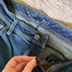 Limited 917 jeans  size 6